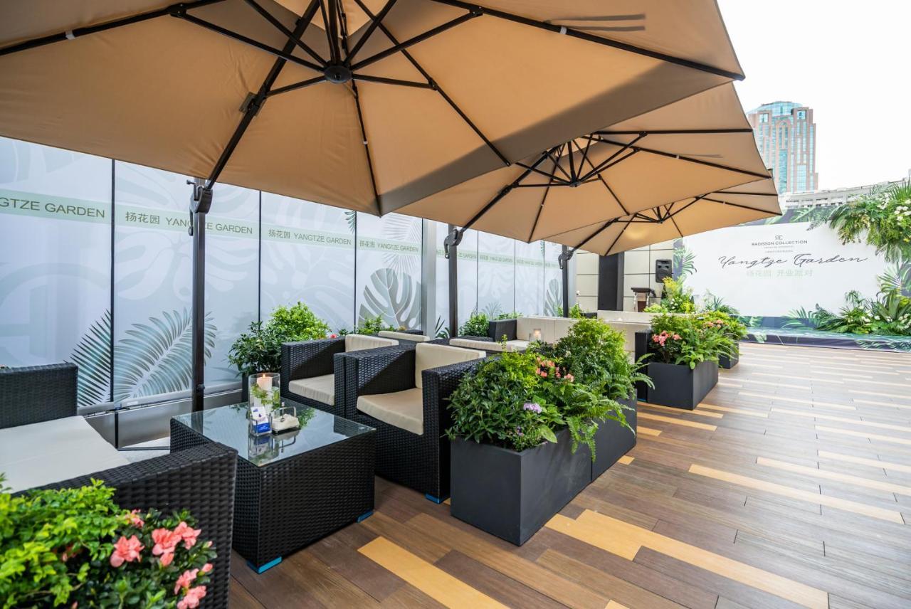 Radisson Collection Hotel, Yangtze Shanghai Exterior photo