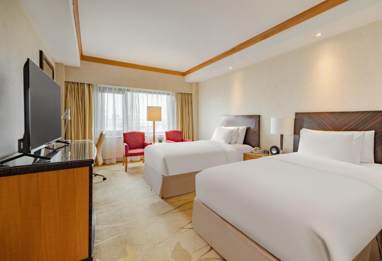Radisson Collection Hotel, Yangtze Shanghai Exterior photo
