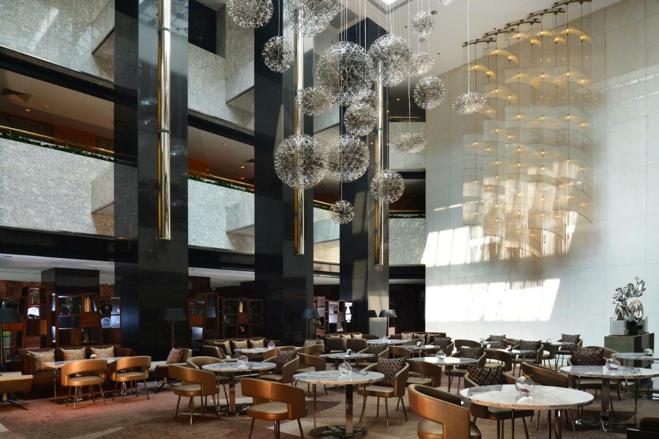 Radisson Collection Hotel, Yangtze Shanghai Exterior photo